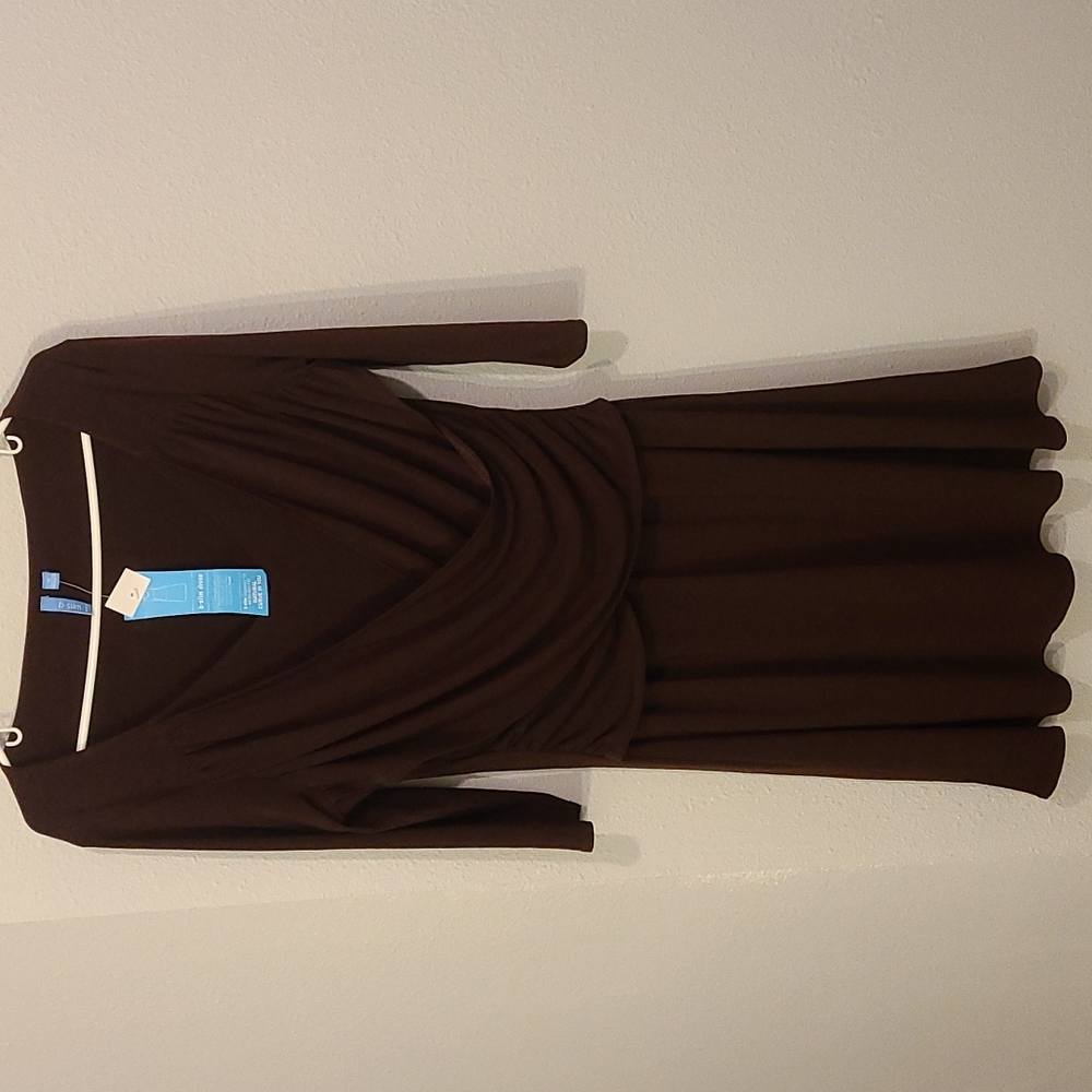 B slim  3/4 sleeve dress.